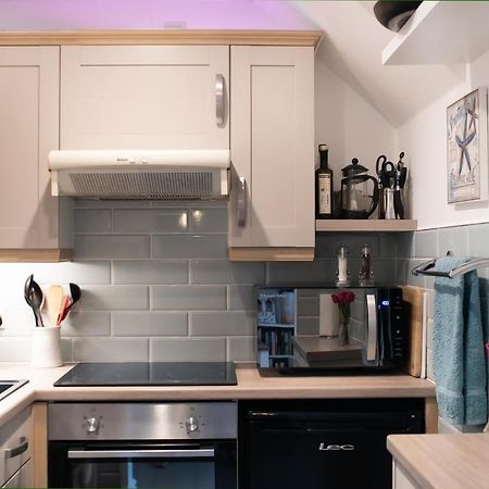 Wendy House Villa Eastbourne Dış mekan fotoğraf
